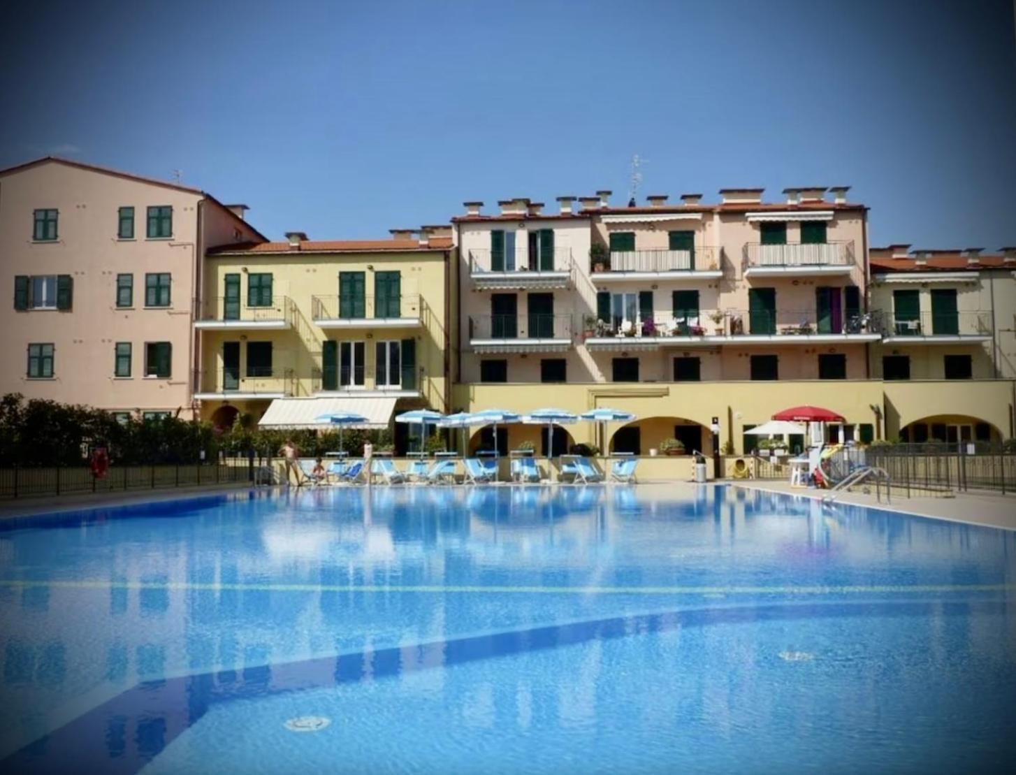 Studio Mer Piscine Cala Di Sole Imperia Italie Mono Locale Une Seule Piece Zewnętrze zdjęcie