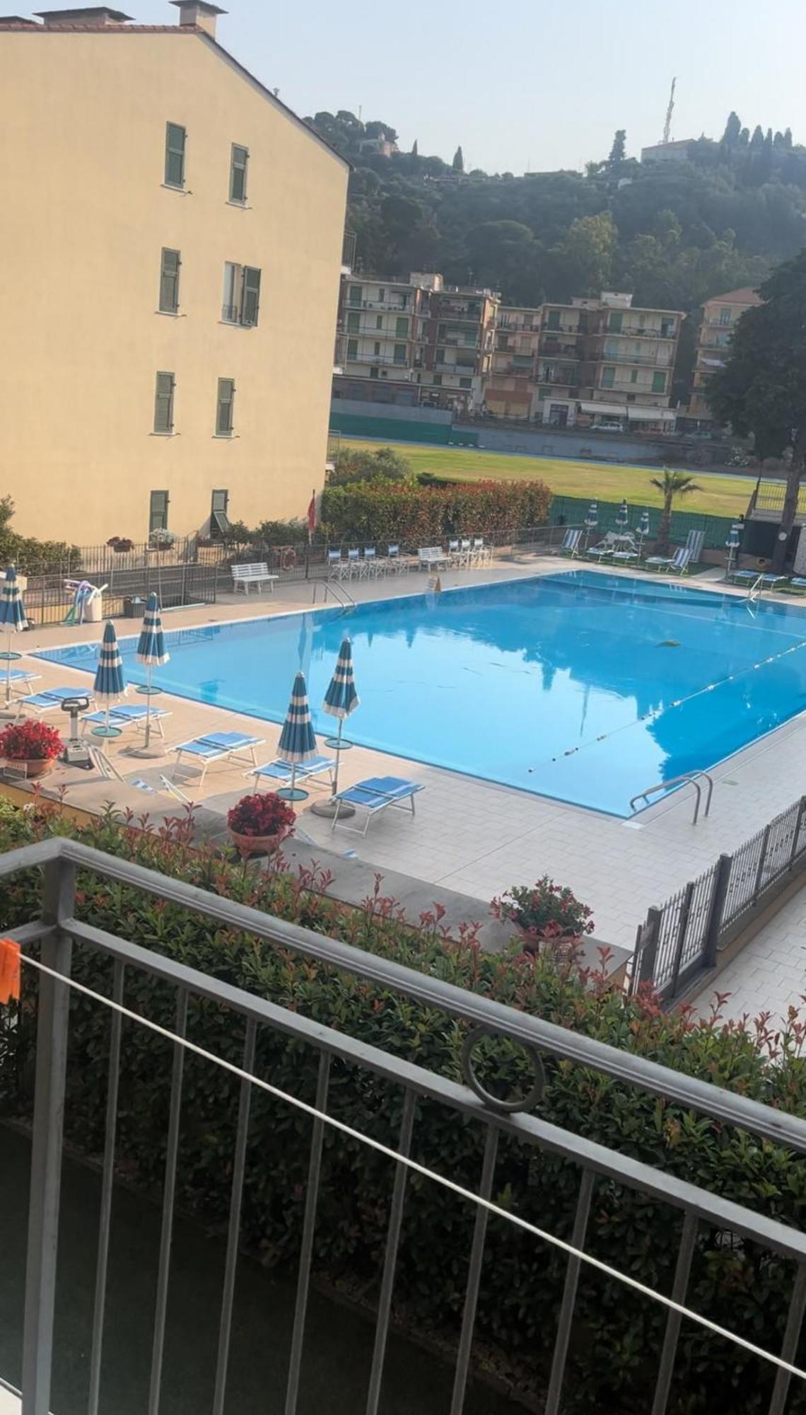 Studio Mer Piscine Cala Di Sole Imperia Italie Mono Locale Une Seule Piece Zewnętrze zdjęcie
