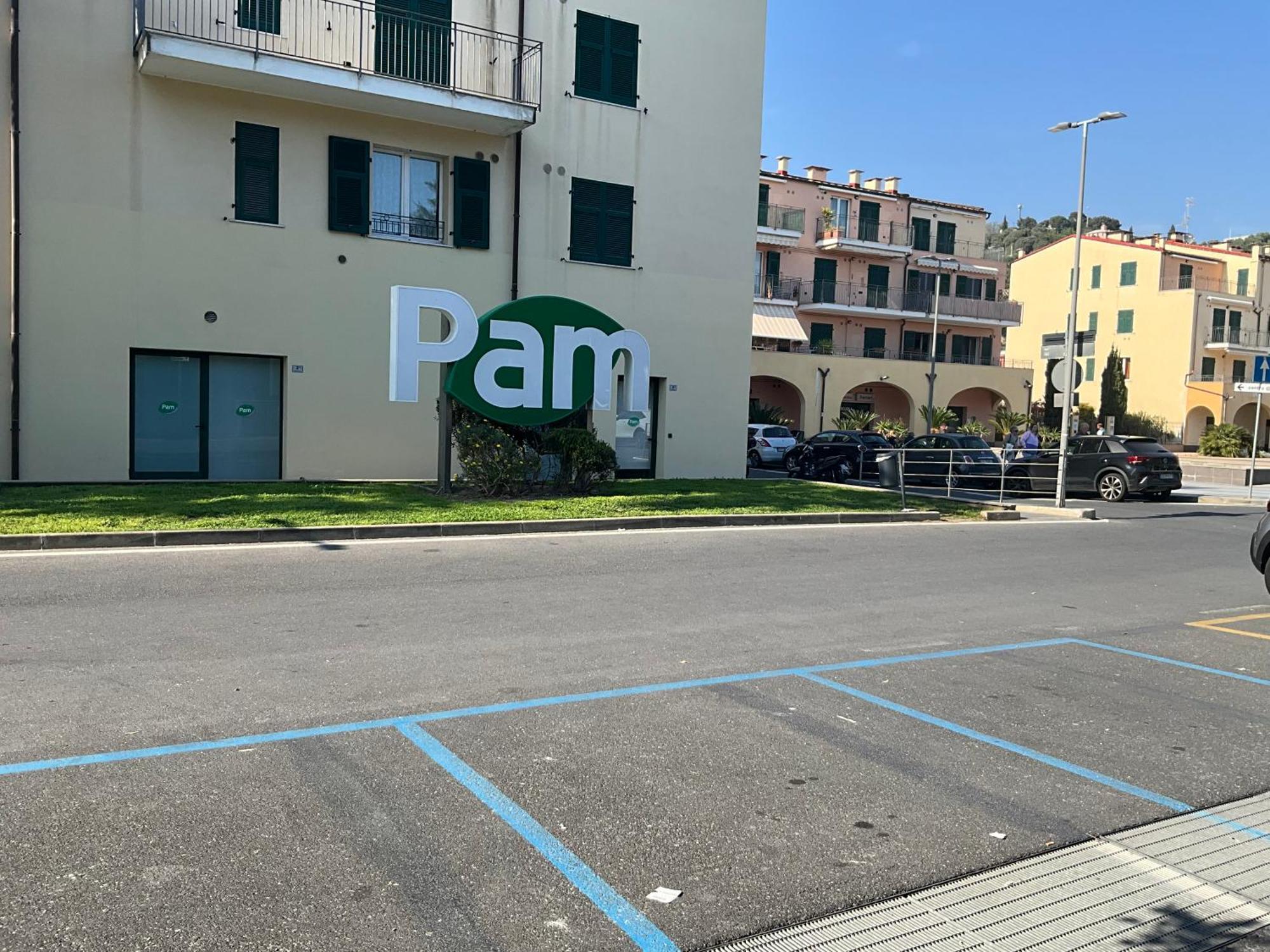 Studio Mer Piscine Cala Di Sole Imperia Italie Mono Locale Une Seule Piece Zewnętrze zdjęcie